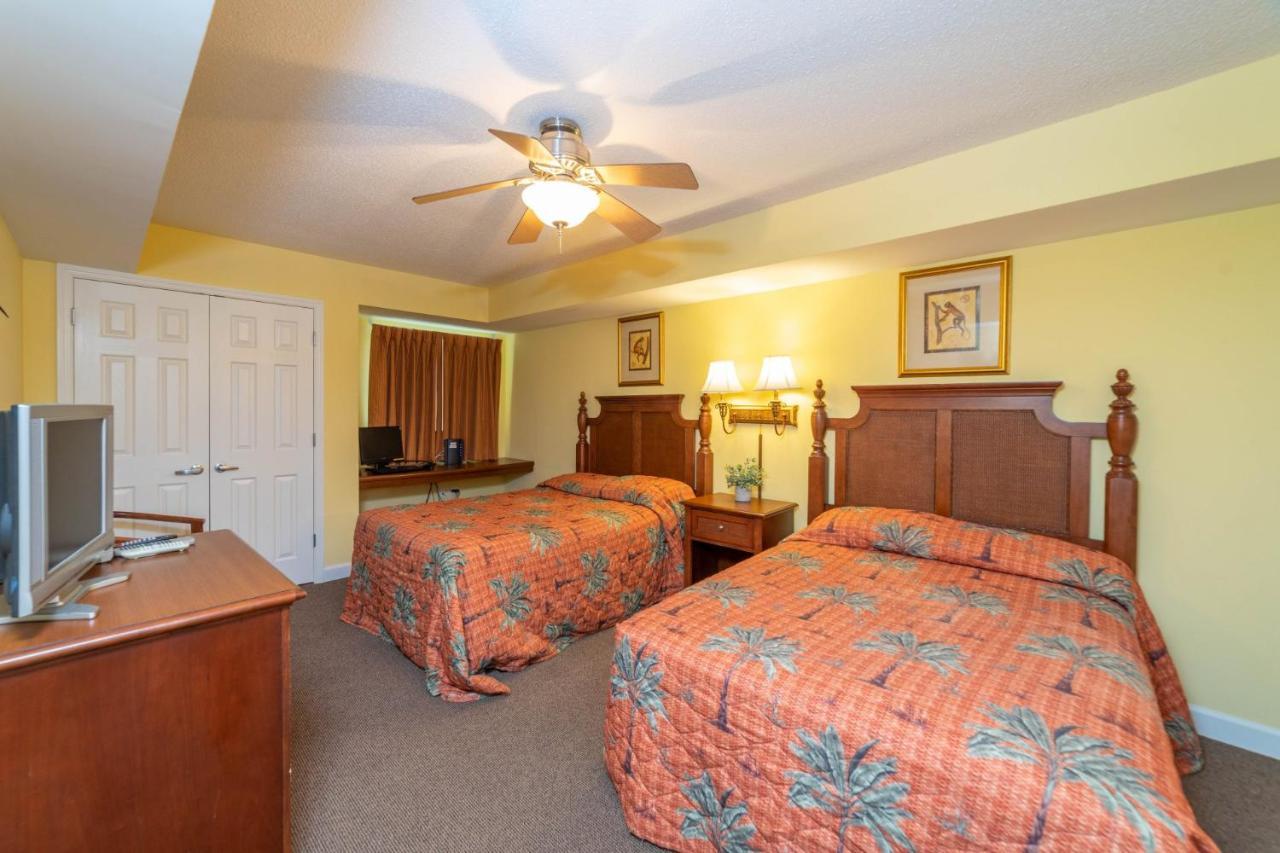 Holiday home Malibu Pointe Club - Across The Street From The Ocean! Sleeps 12 Guests!